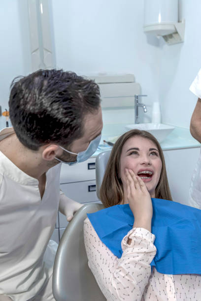 Best Emergency Cosmetic Dentistry (e.g., broken veneers) in Winslow, AZ