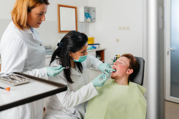 Best Broken or Chipped Tooth Repair in Winslow, AZ